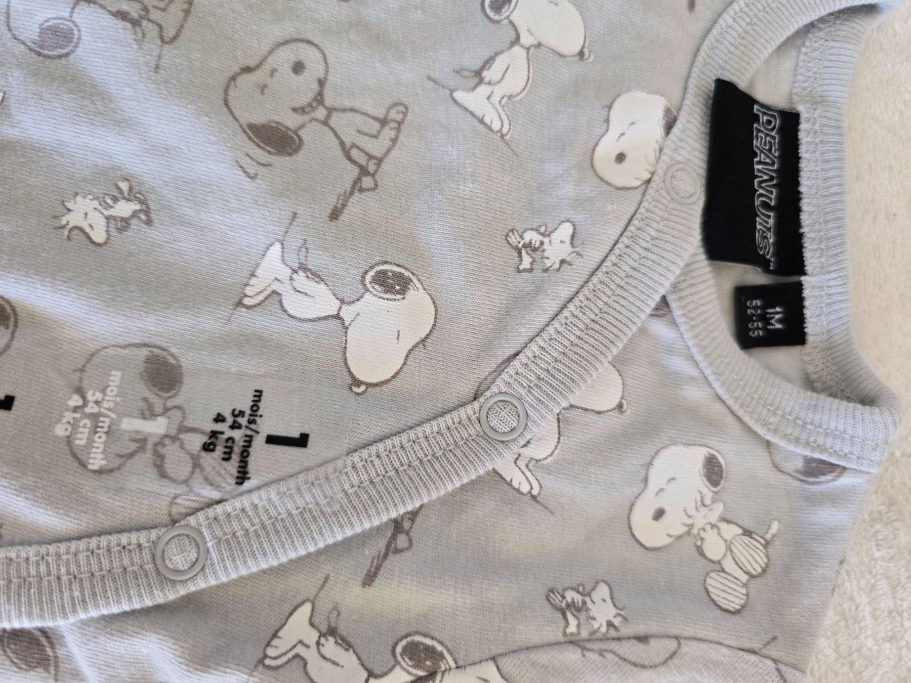 Pigiama & Simili: Pyjama bébé Kiabi Snoopy gris taille 1 mois 52-55 cm – Nuovo e nell'imballaggio originale da Grand-Lancy venduto da meinhardt 1