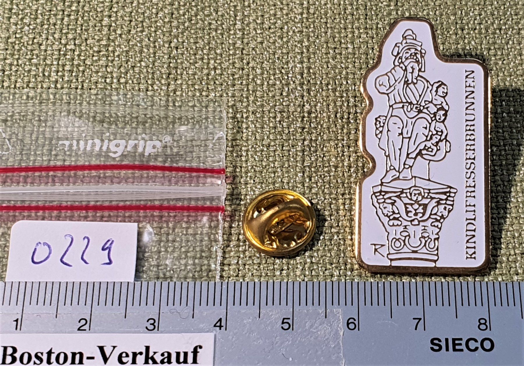 Placchette & Badge: O229 - Pin Bern Kinderfresserbrunnen – Usato da Reinach BL venduto da Boston-Verkauf 2