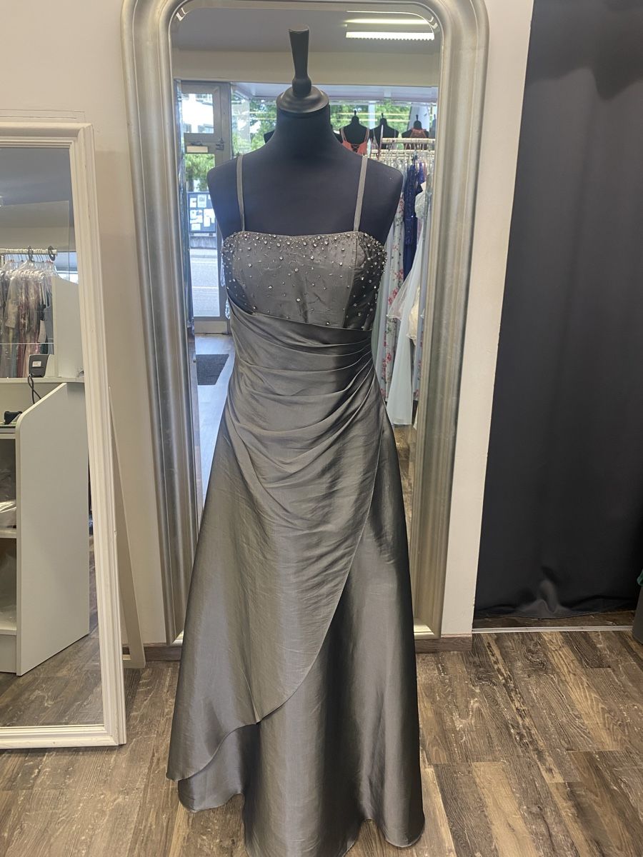 Kleider: Abendkleid- Festkleid Grau-Silber 36 – Neu (gemäss Beschreibung) aus Schlatt ZH von mak_wrr6