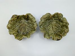 2 signierte Kohlblatt Schalen