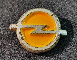 BB330 - Alte Auto Logo Pins Pin OPEL