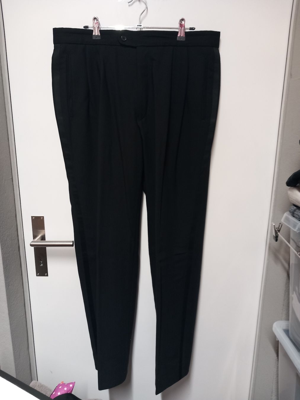 Completi: Ritex Smoking Anzug mit Hose schwarz Gr. 52 – Nuovo (secondo la descrizione) da Gwatt (Thun) venduto da umwelt-brocki 2