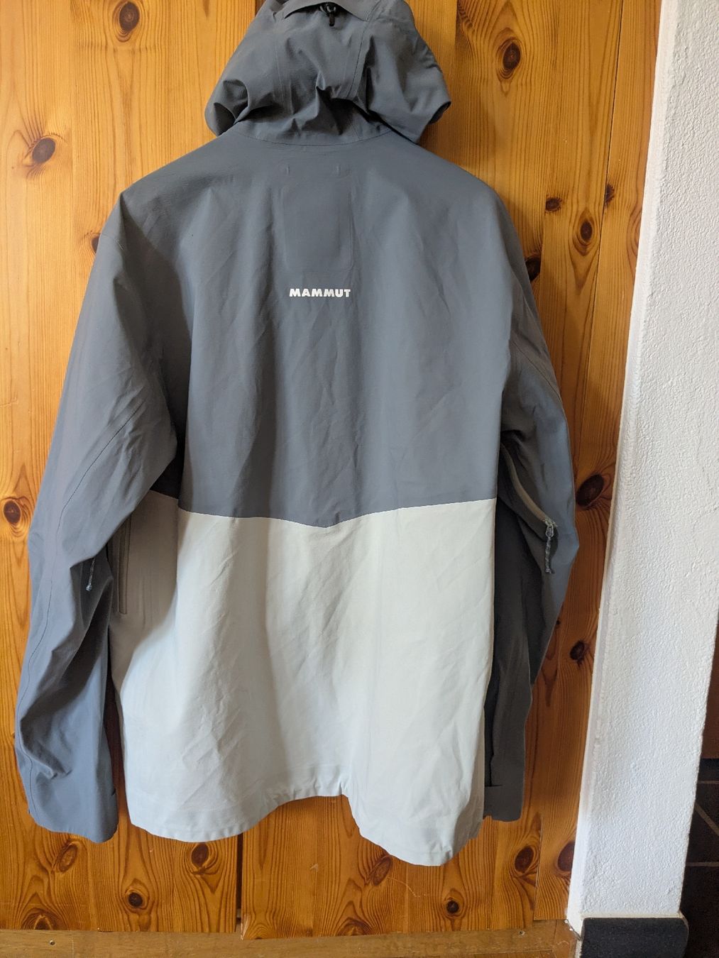 Mammut Mäntel: Mammut Waterproof Rainjacket  – Gebraucht aus Lenzerheide/Lai von dgi_wj6p 2