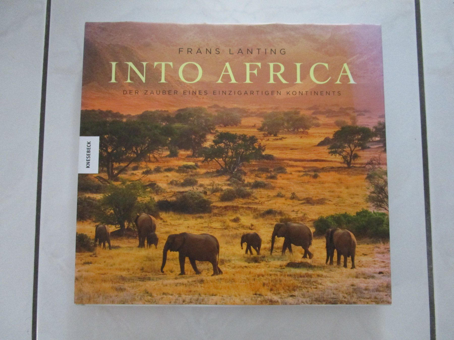Livres: Frans Lanting Into Africa – D'occasion à Volketswil par Megaissimo