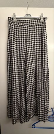 Zara Hose Tweed Muster schwarz weiss Grösse S NEU