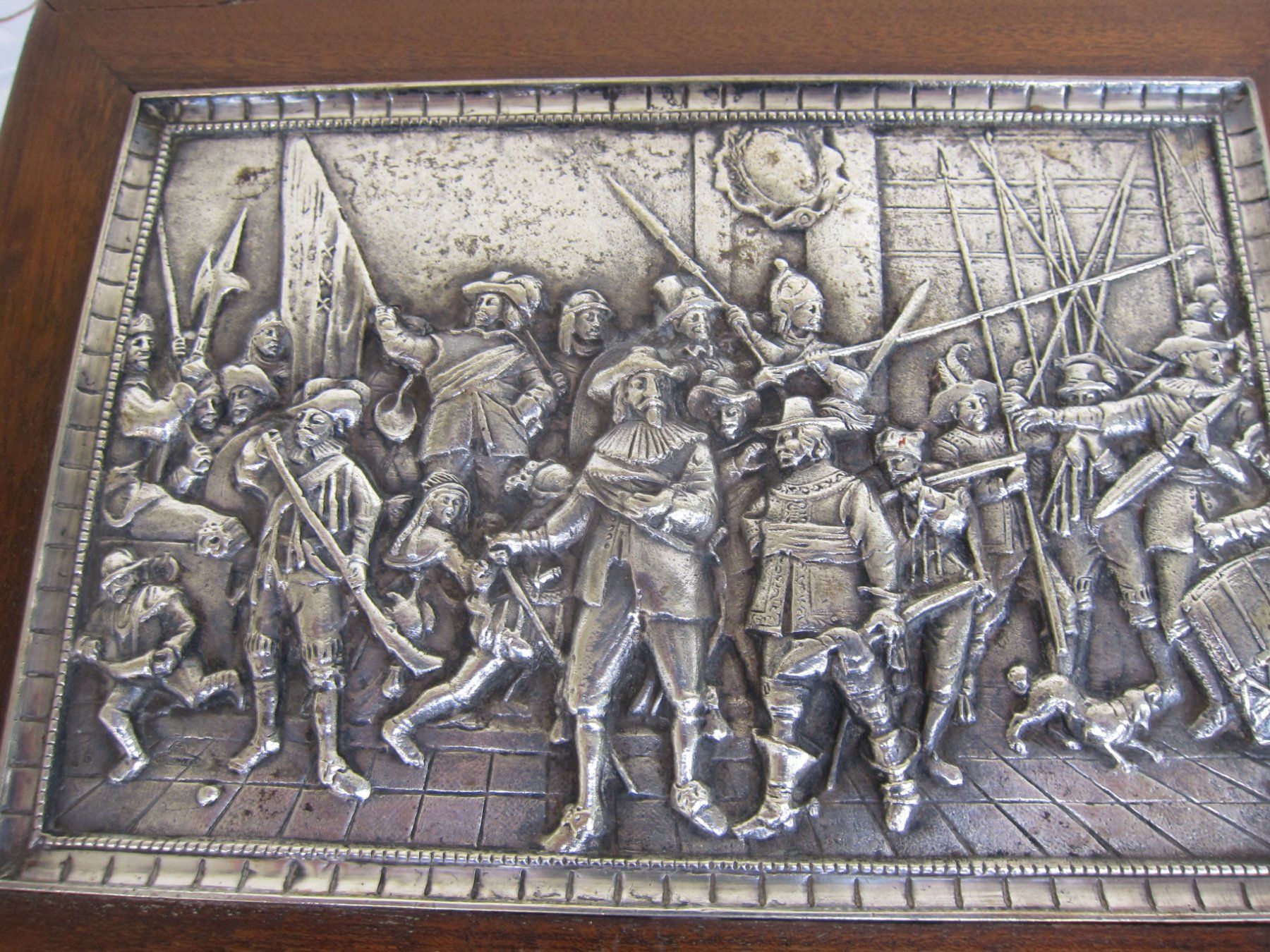 Portagioie: SCHMUCKSCHATULLE – Usato da Regensdorf venduto da Eri8057 1