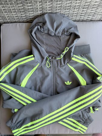 Adidas Jacke - Grau mit Neongrünen Details