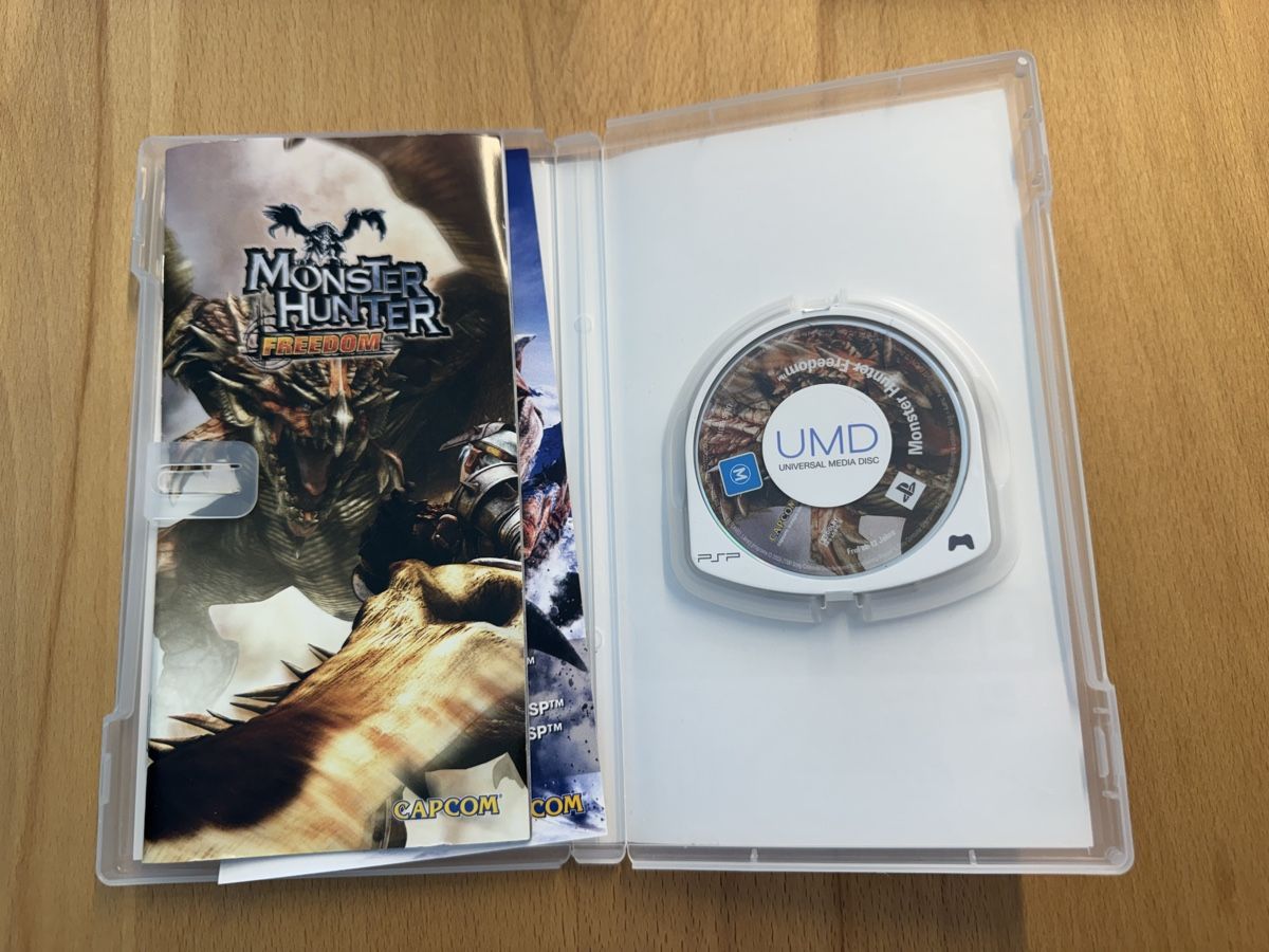 Giochi: Monster Hunter Freedom PSP Game – Usato da Wil SG venduto da eid_m7ks 1