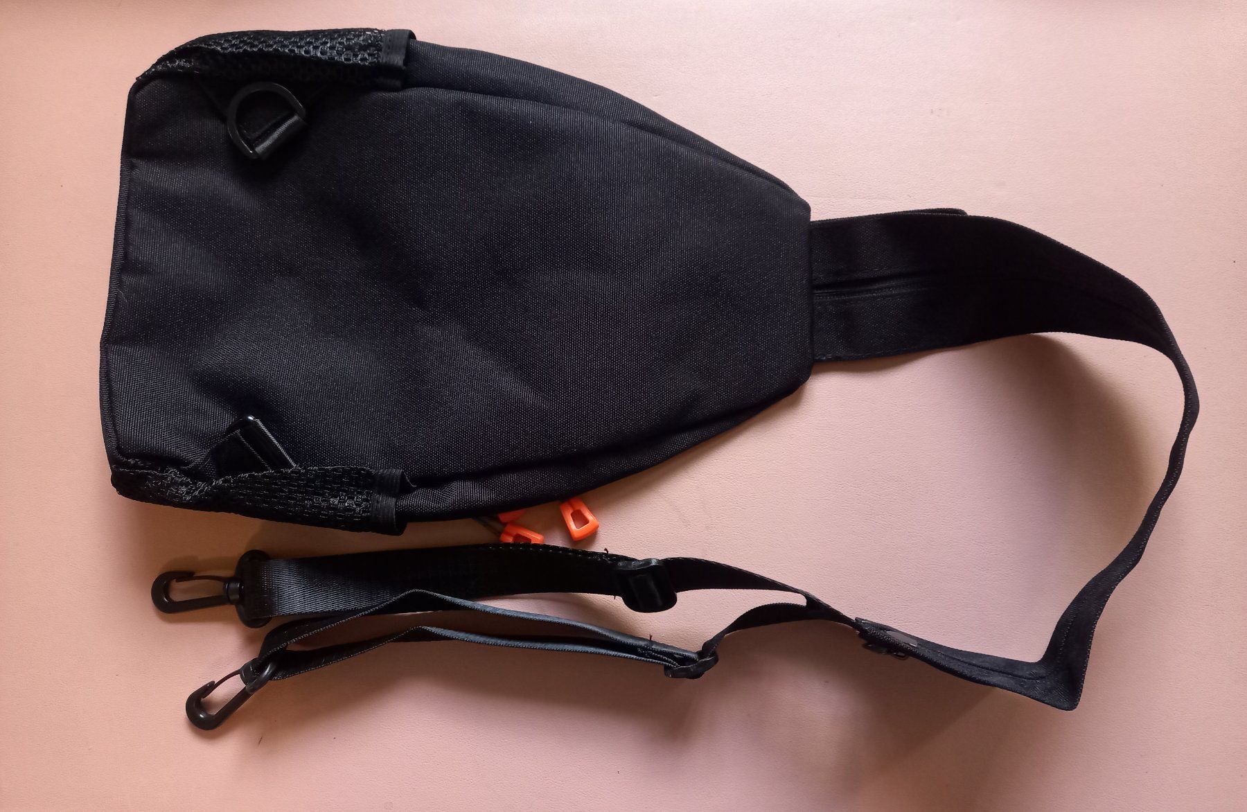 Borse: Sac à bandoulière multifonctionnel noir USB – Nuovo e nell'imballaggio originale da Lausanne venduto da FASHION-WORLD-SHOP 5