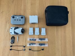 DJI Mini 3 Pro Fly More Drohne mit Zubehör, wenig gebraucht