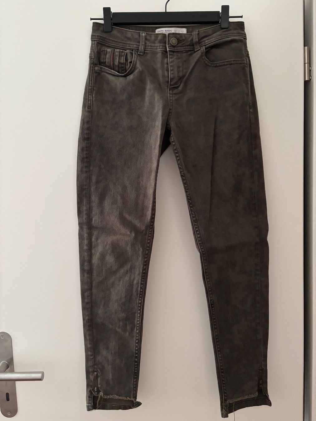 Zara Jeans: Jean verte, taille 36 – Usato da Neuchâtel venduto da Zoilab