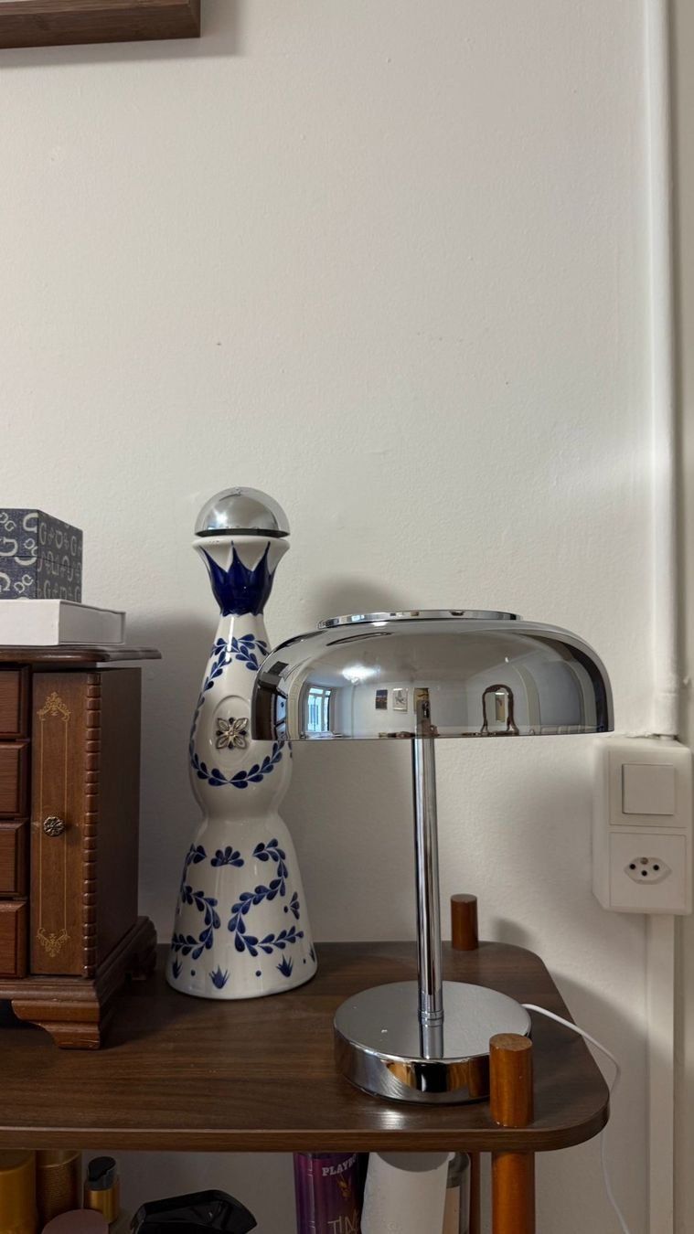 Lampes: Retro Tischlampe aus Metall – Neuf (Voir description) à Zürich par dus_gln9 2