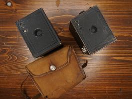 2x Kodak Brownie