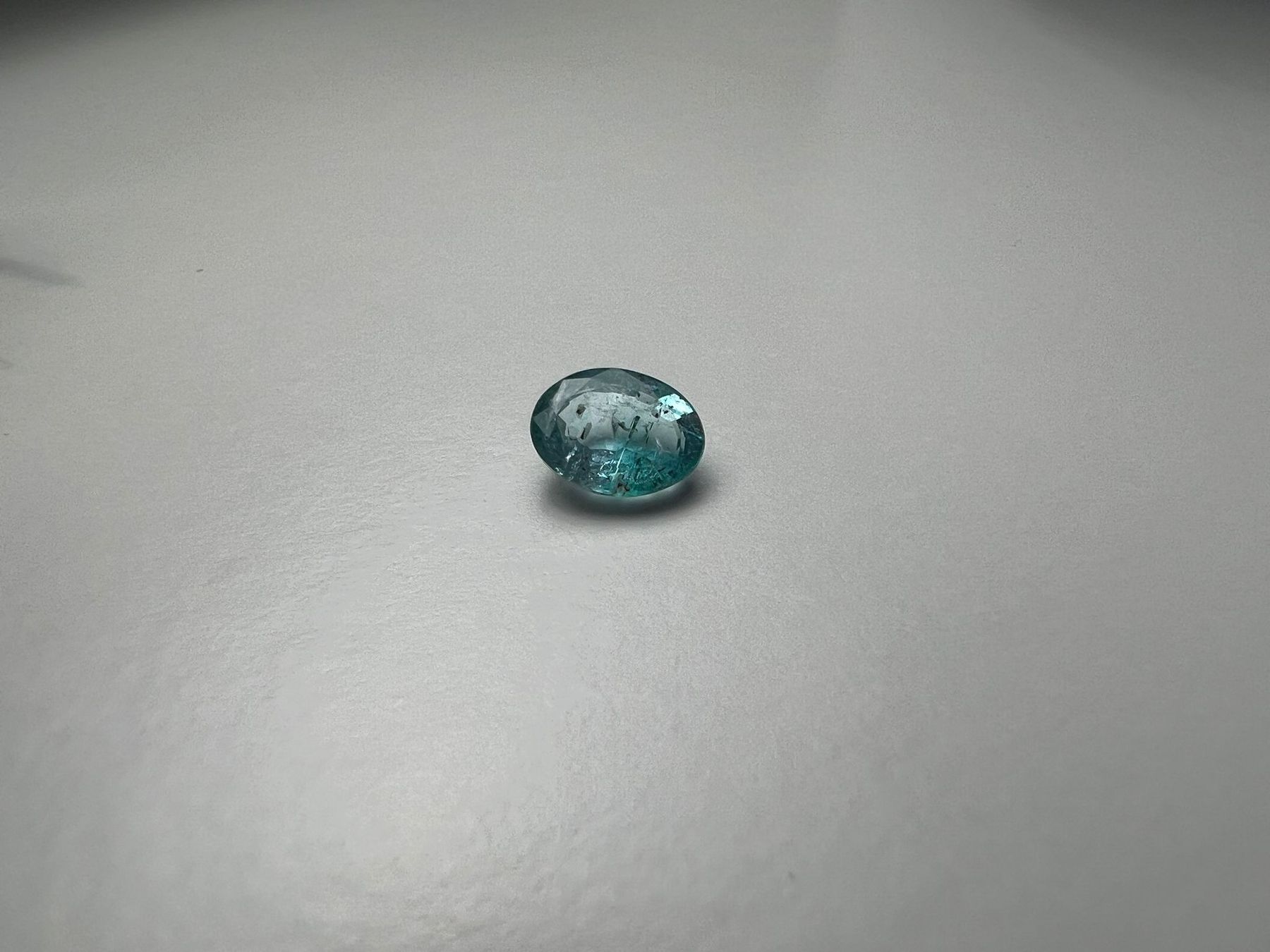 Pietre preziose: Grüner Smaragd 1.05 ct – Nuovo e nell'imballaggio originale da Zürich venduto da NS.12 2