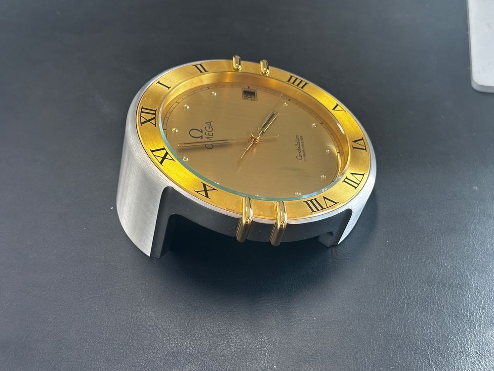 Omega Orologi: Omega Constellation Tisch / Wand Uhr – Usato da Brüttisellen venduto da Alphawatch 4