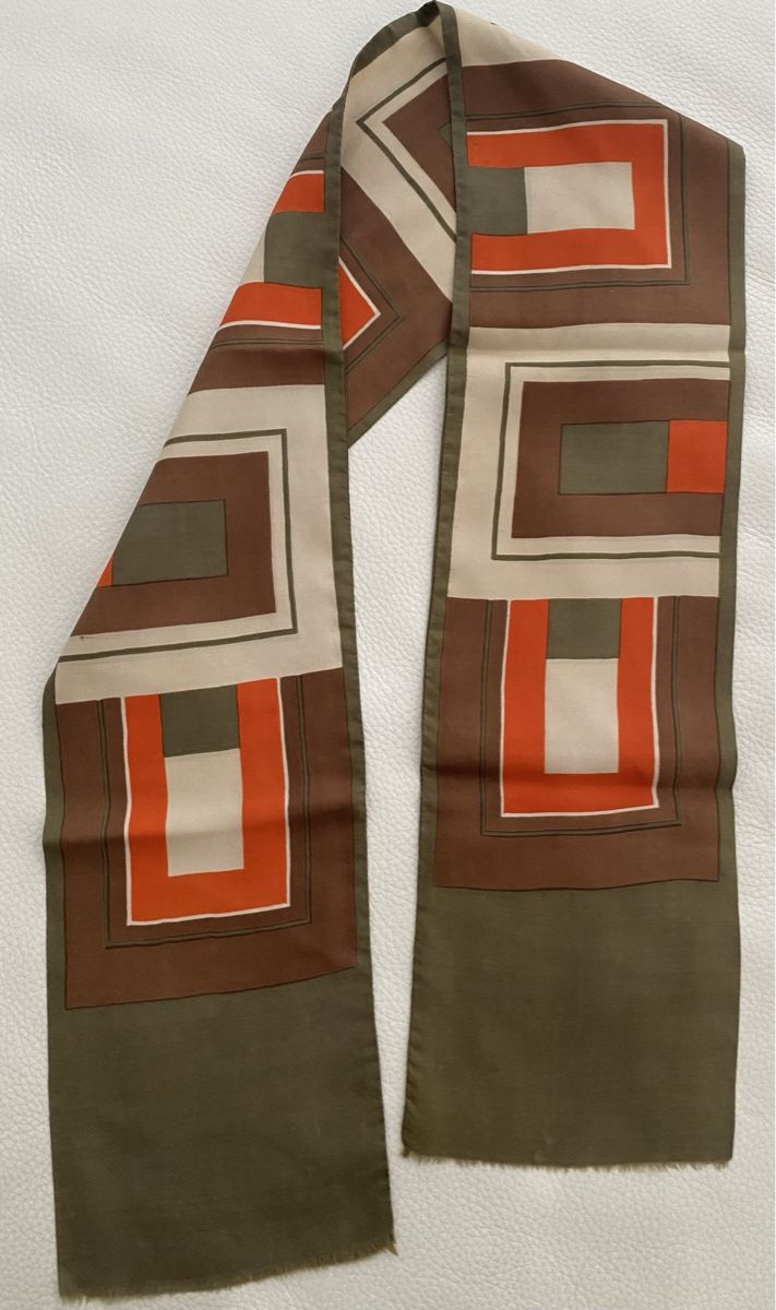 Foulard & Sciarpe: Seiden Schal 🌸 – Usato da Opfikon venduto da Luis144 1