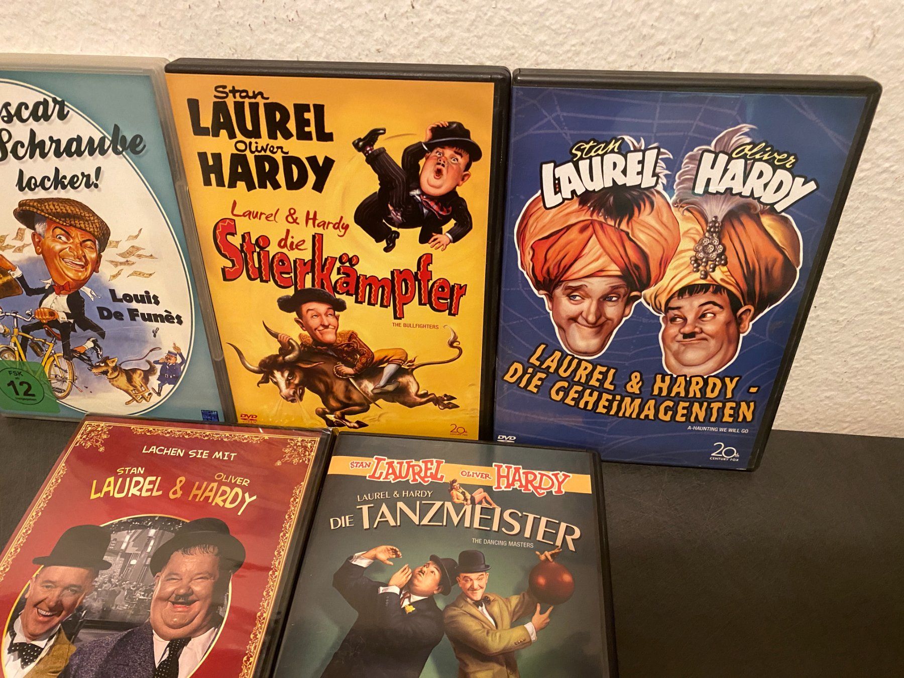 Tutti i DVDs: Dick & Doof, Luis de Funes DVDs – Nuovo (secondo la descrizione) da Basel venduto da FatCatPacksTheRatt 2
