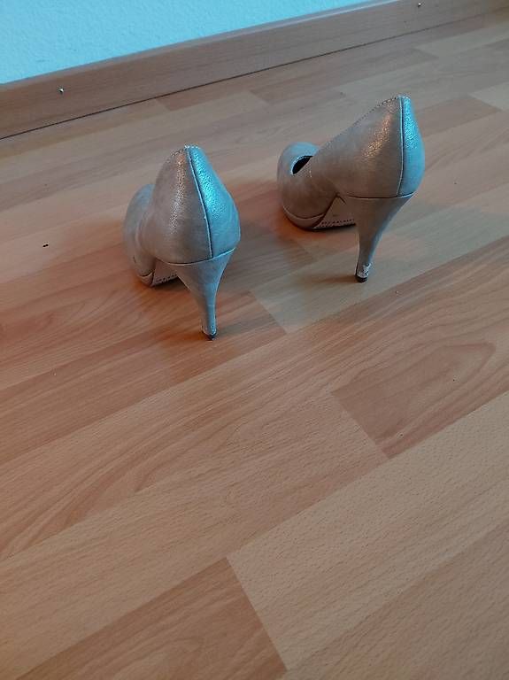 Scarpe da donna: Schuhe Grösse 36 – Usato da Winterthur venduto da Car_8xsw 1
