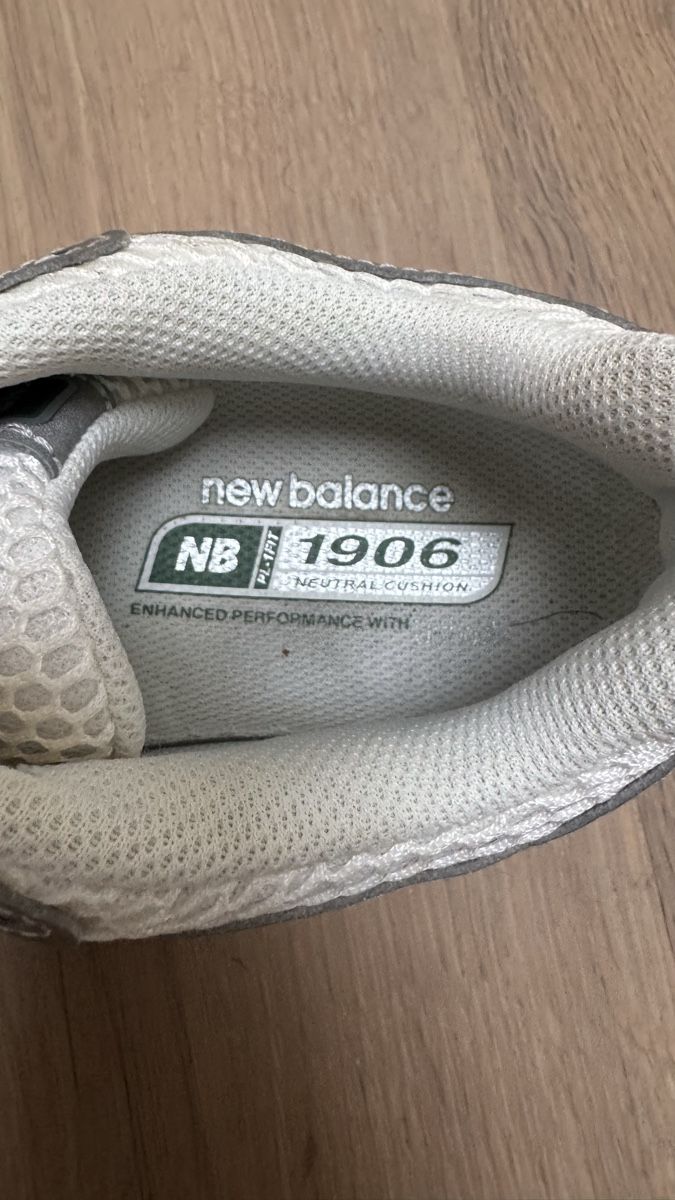 New Balance Scarpe da uomo: New Balance Sneaker 41.5 EU – Usato da Moosseedorf venduto da mswalker 6