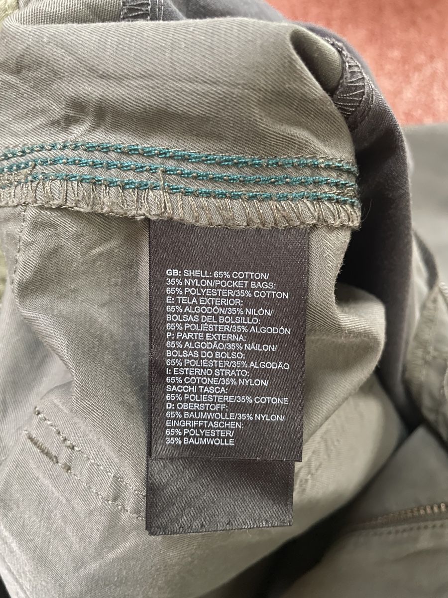 North Face Pantaloni: Pantalon The North Face, couleur olive – Usato da Bassins venduto da Neskwyk 7