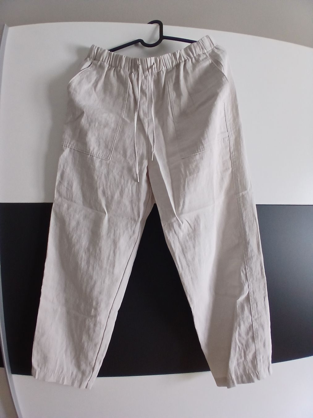 Zara Hosen: !!! Zara Hose Grösse XS !!! – Gebraucht aus Reinach BL von Ibizo69