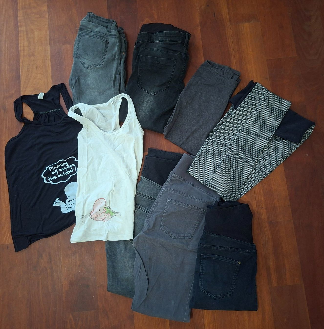 Lotti di vestiti: Schwangerschaft Kleider Paket S/M – Usato da Allenwinden venduto da and_h8q9 2
