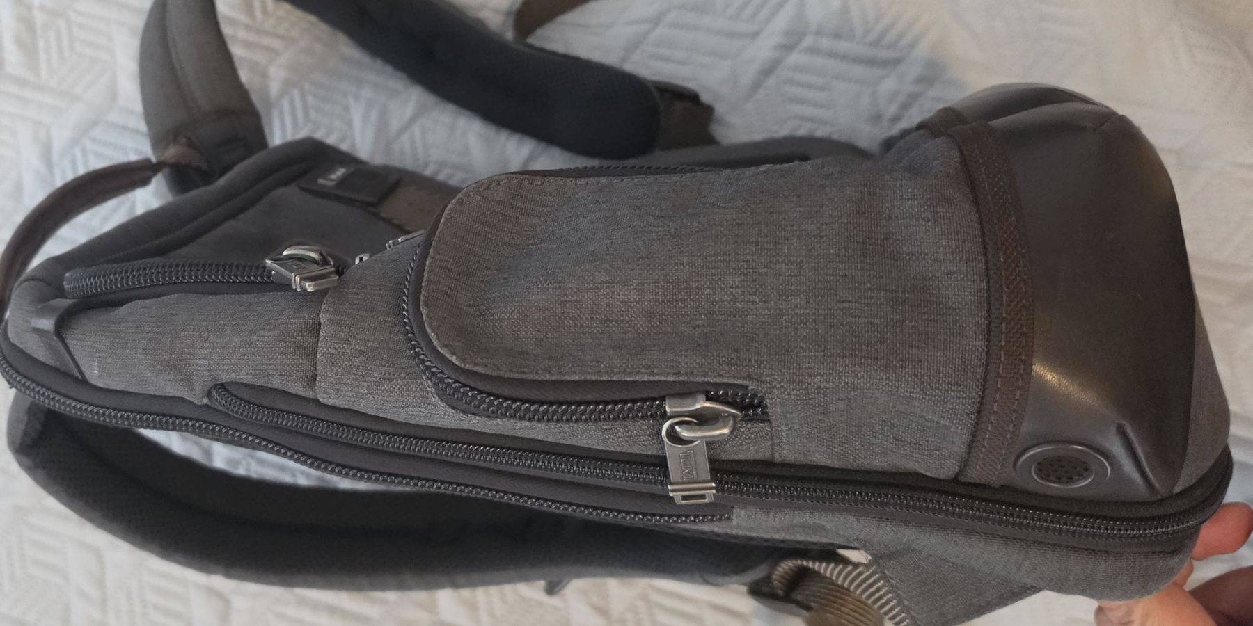 Tumi Rucksäcke: Tumi Laptop Backpack Unisex Grey – Gebraucht aus Bassersdorf von LiveLove 3