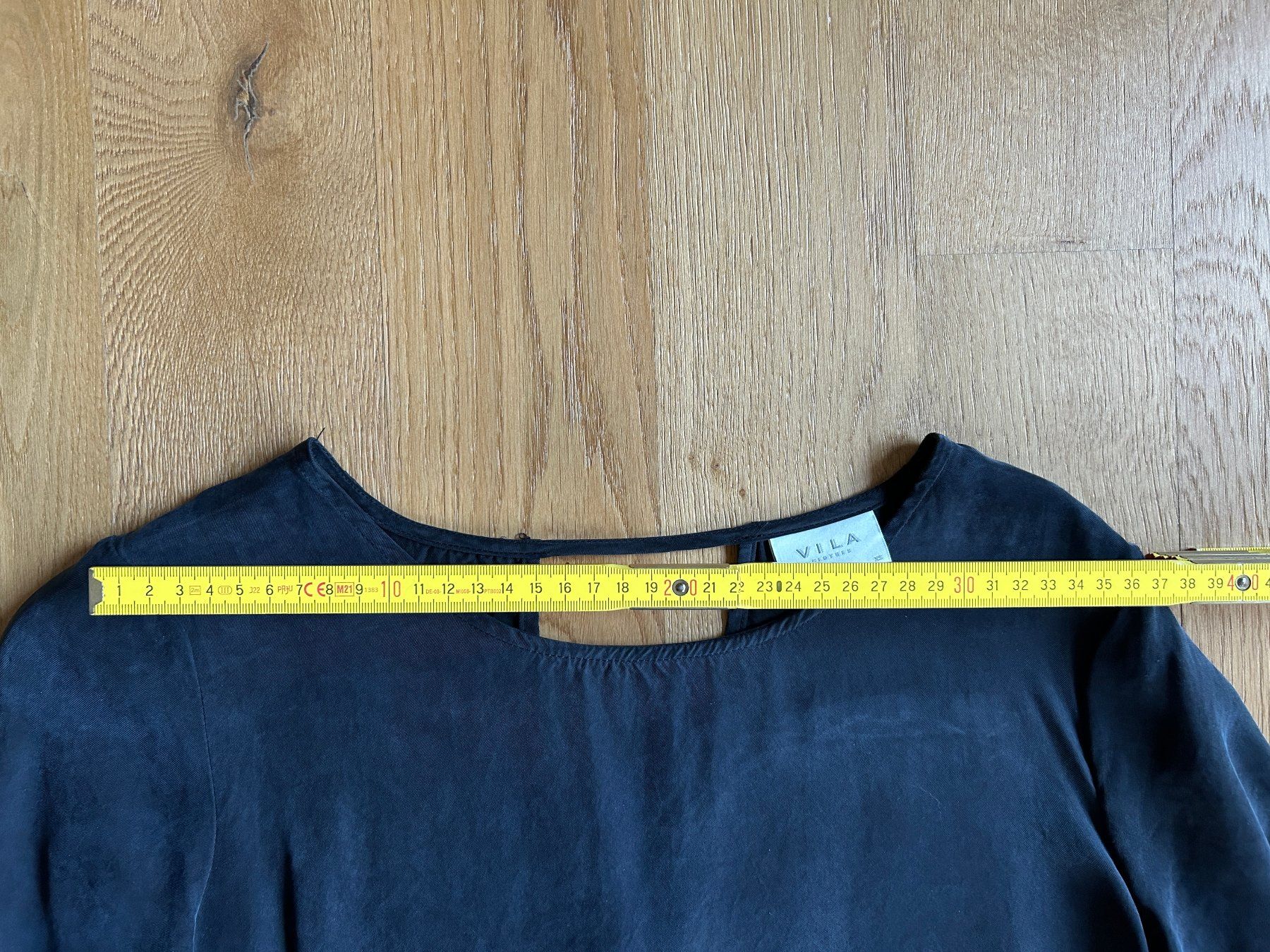 Vila Top: Haut Vila anthracite/noir, taille S – Usato da Martigny venduto da m_juli 3