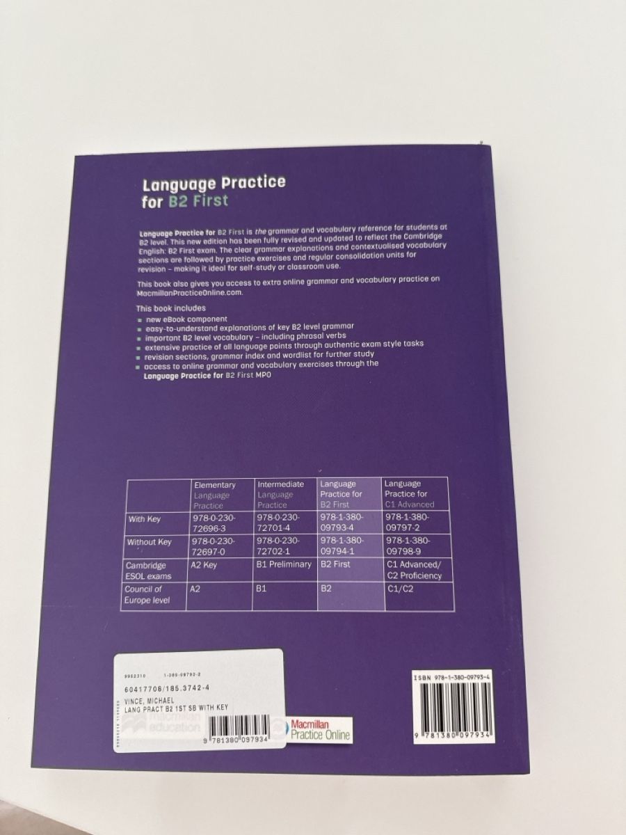 Bücher: Language Practice for B2 First – Neu und originalverpackt aus Zürich von Dx.04 1