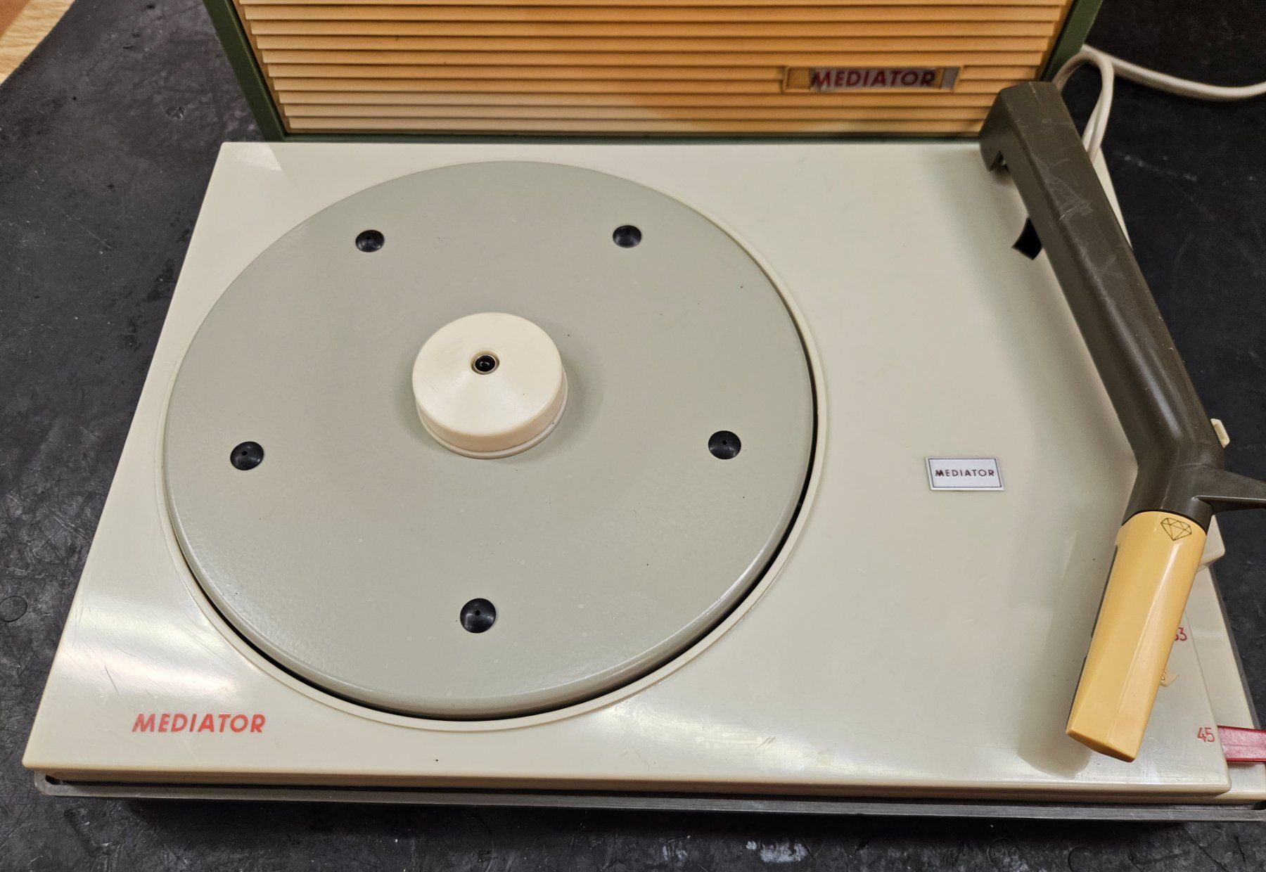 Philips Giradischi: Kofferplattenspieler Philips Mediator – Usato da Herzogenbuchsee venduto da phonowelt 3