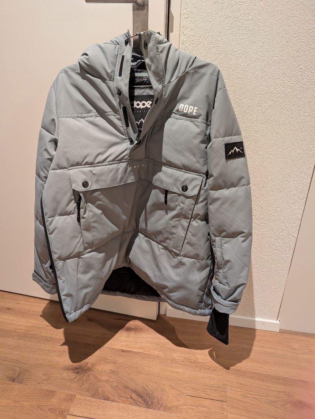 Dope Giacche: Snowboardjacke Dope – Usato da Seuzach venduto da Merz_s
