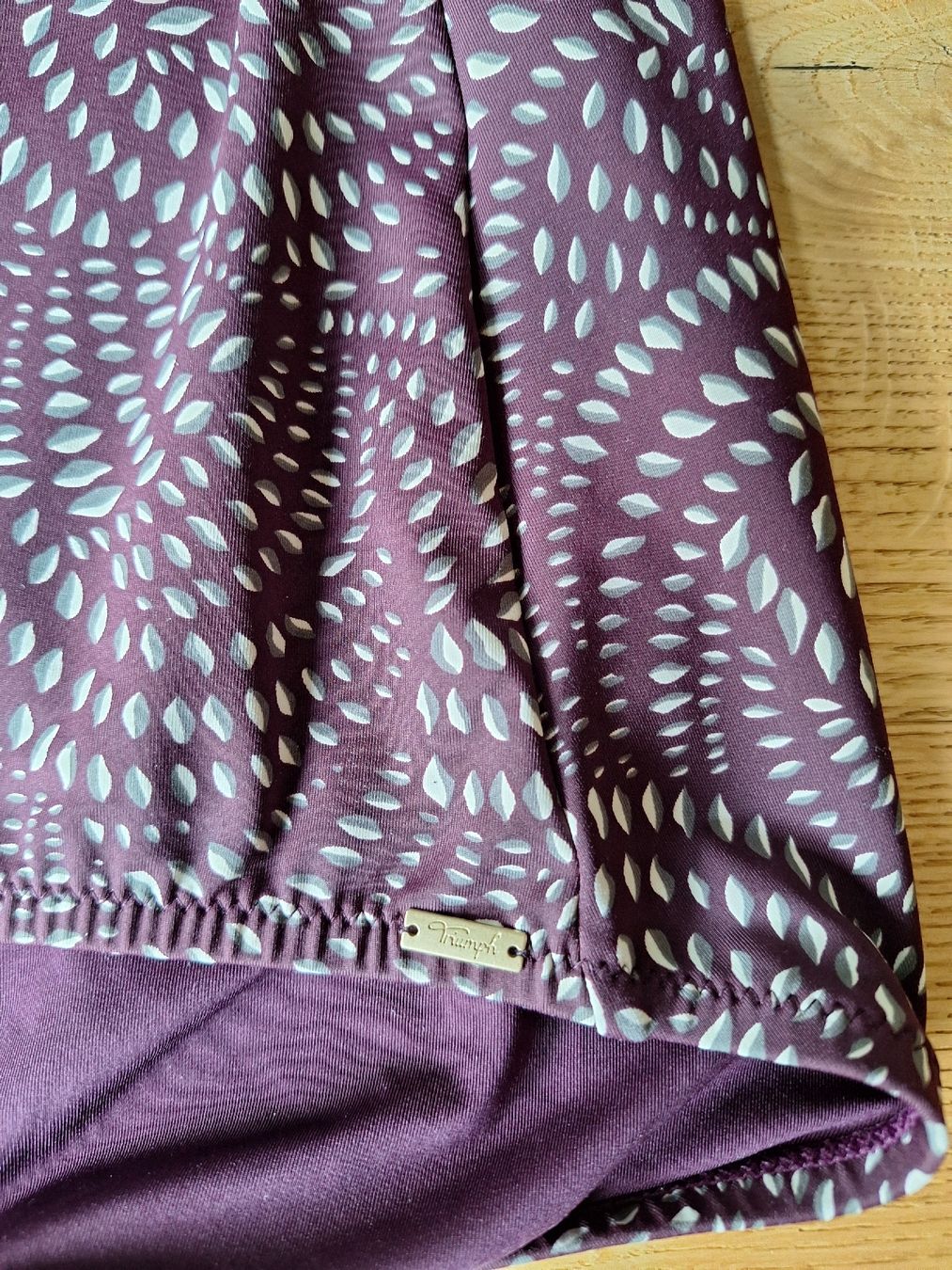 Triumph Costumi da bagno & Bikini: Badekleid Triumph Gr. ca 40/42 – Usato da Dörflingen venduto da Crazyachmed 3