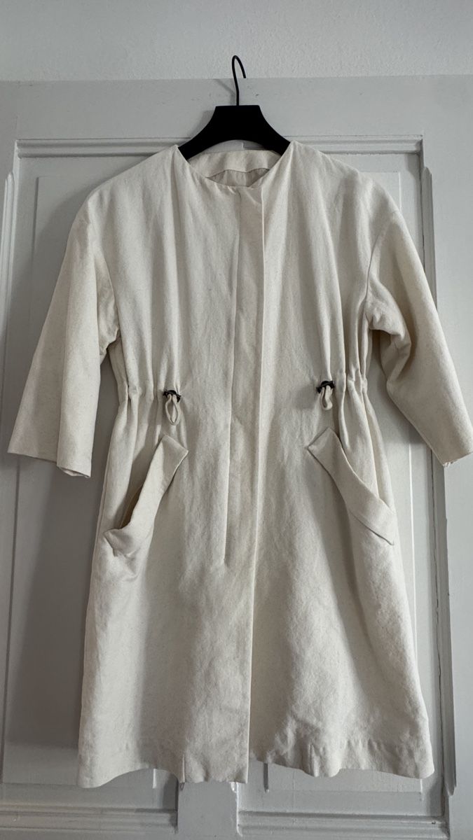 Brunello Cucinelli Cappotti: Leinenmantel Brunello Cucinelli Gr. 36 – Nuovo (secondo la descrizione) da Bern venduto da Sonne26Mond