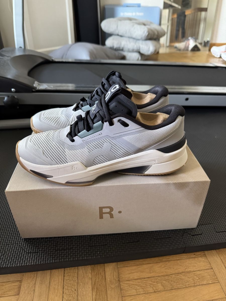 On Chaussures hommes: On The Roger Pro Fire Size 42 – Neuf (Voir description) à Uetikon am See par gre_5mqs