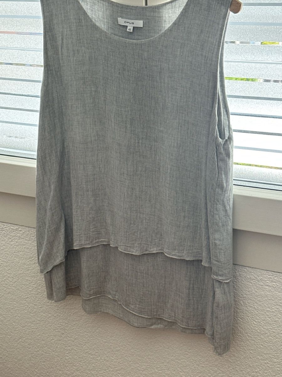 Opus Blusen: Ärmellose Bluse von Opüs – Gebraucht aus Altendorf von ratzfatz 1
