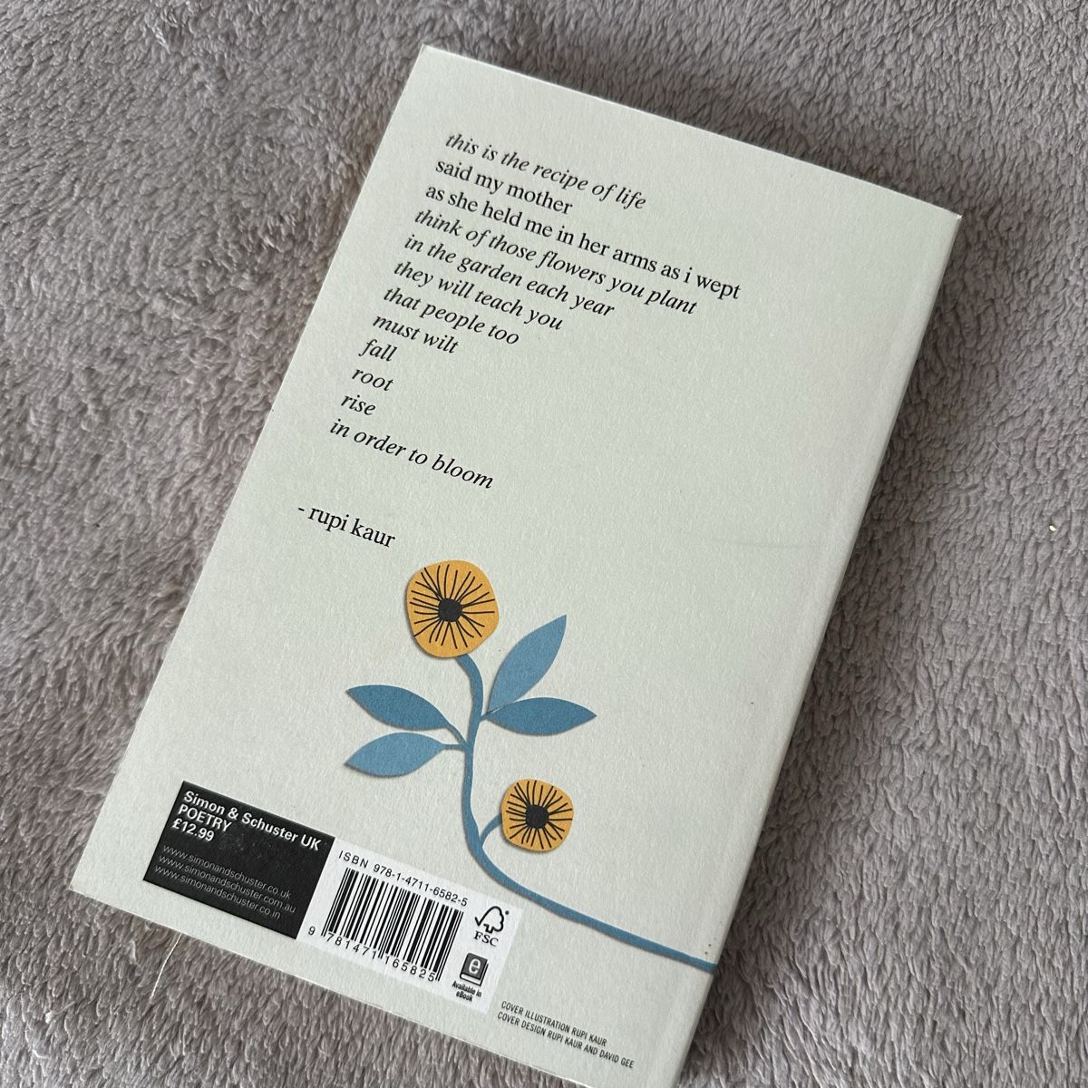Livres: The Sun and Her Flowers Rupi Kaur – Neuf (Voir description) à Givisiez par dor_xb9k 2