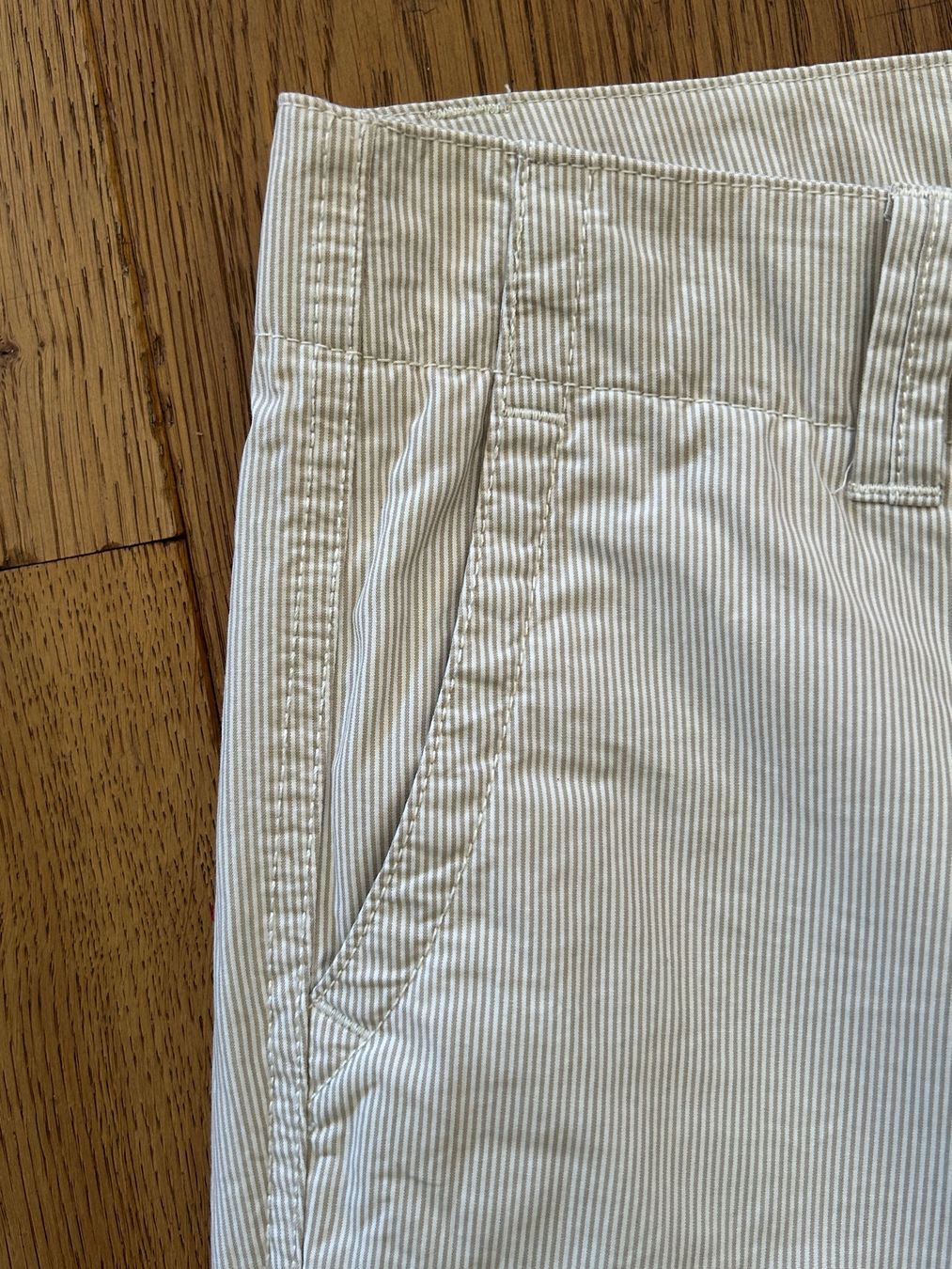 Hosen: GAP, Hose, wie NEU, Grösse 10 – Neu (gemäss Beschreibung) aus Le Châble / VS von Ursaban 2