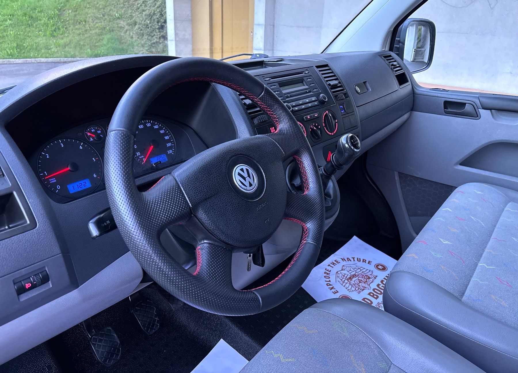 VW Véhicules utilitaires: VW T5 2.5 TDI 4Motion – D'occasion à Brunnen par Outdooro_Schweiz 5