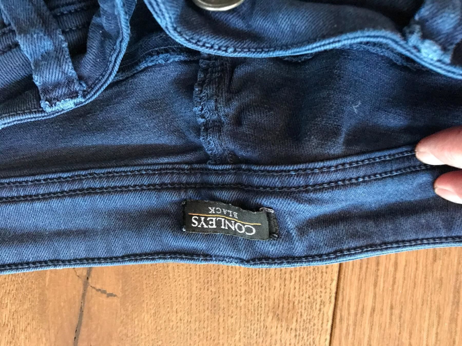 Jeans: Jeans blau Gr. M von Conley Black – Usato da Mauren venduto da SB1606 2