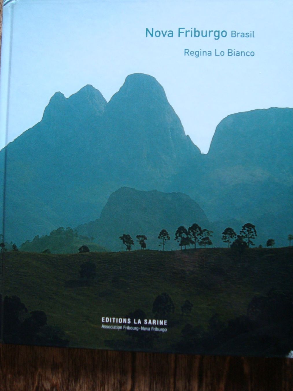 Libri: Nova Friburgo, Brasil – Nuovo (secondo la descrizione) da Fribourg venduto da ruswil007