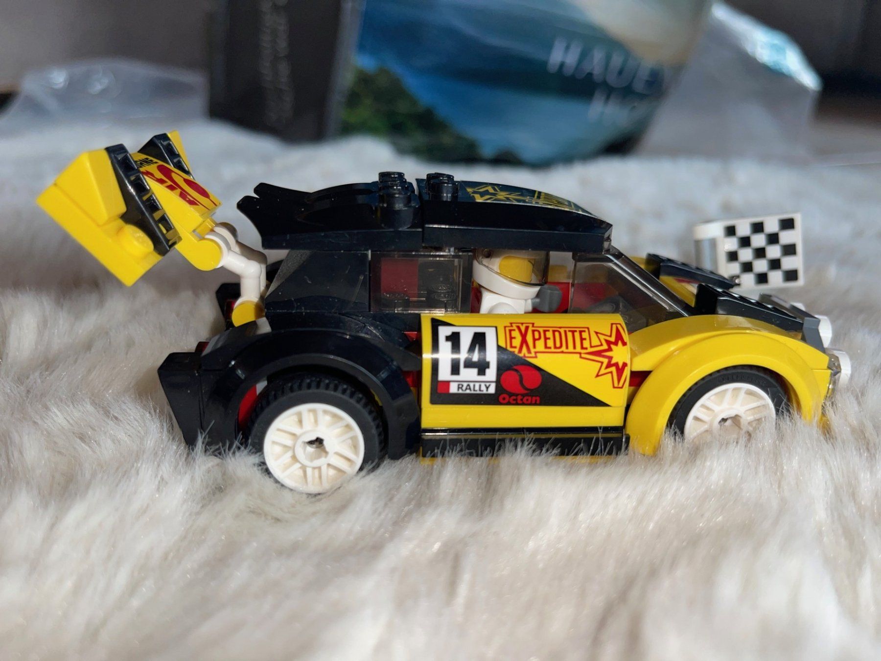 Lego Kit di costruzioni: Lego City  60113: Rallyeauto – Usato da Berikon venduto da Samira08 4