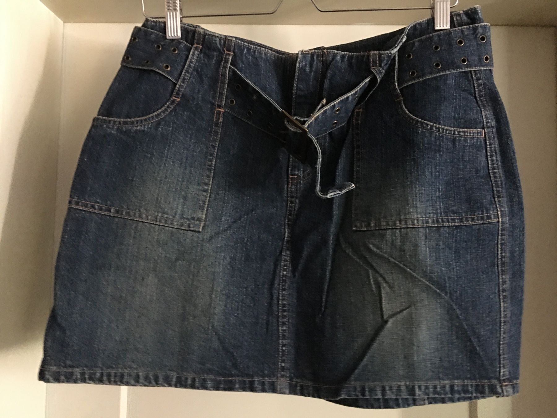 Gonne: Jeans Jup / Rock – Usato da Oberentfelden venduto da Judyku