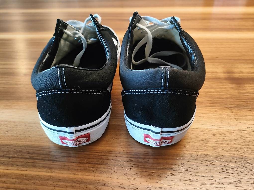 Vans Herrenschuhe: Vans Old Skool 43 neuwertig – Gebraucht aus Wolhusen von Batkadi 1