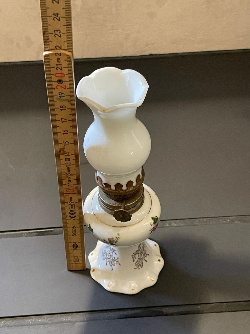 Lampen: Lampe pétrole ancienne – Gebraucht aus Lajoux JU von Briard0 2