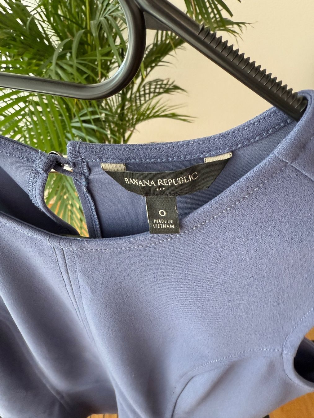 Banana Republic Blusen: bluse – Gebraucht aus Freidorf TG von zweithandware 2