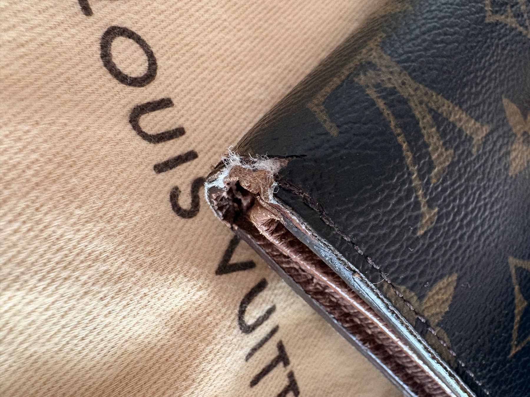 Louis Vuitton Portamonete: Portafoglio Louis Vuitton – Usato da Lugano venduto da chi_b2m9 4