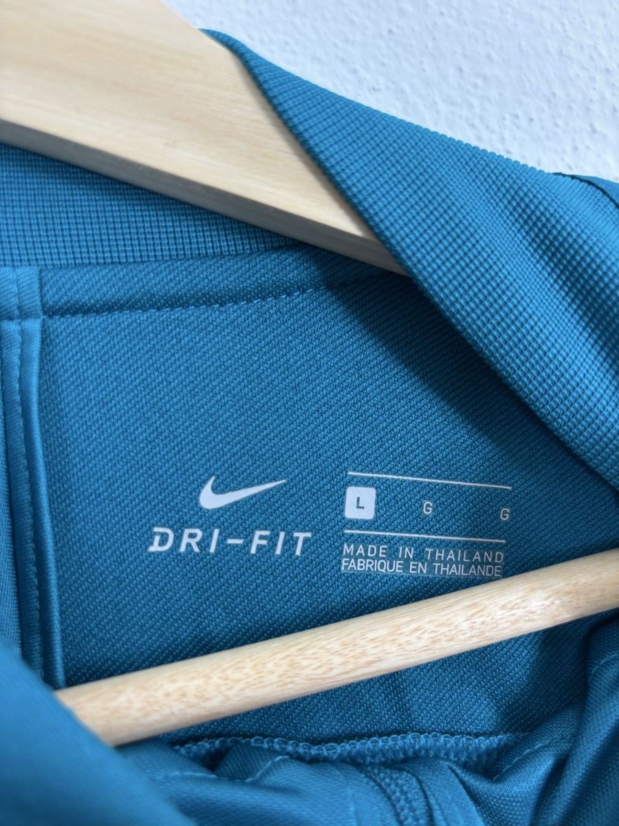 Nike Pulls & Sweat-shirts: Nike Dri-Fit Trainingspullover – D'occasion à Solothurn par skillsine 2