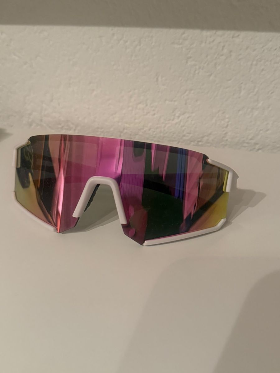 Occhiali & Lenti: Sonnenbrille (Radfahrer) – Nuovo e nell'imballaggio originale da Tennwil venduto da Zaylaaa