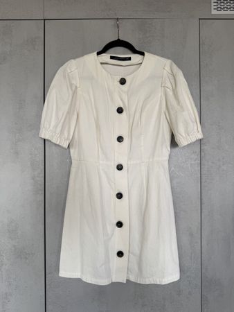 Kleid weiss mit Knöpfen kurz neuwertiger Zustand