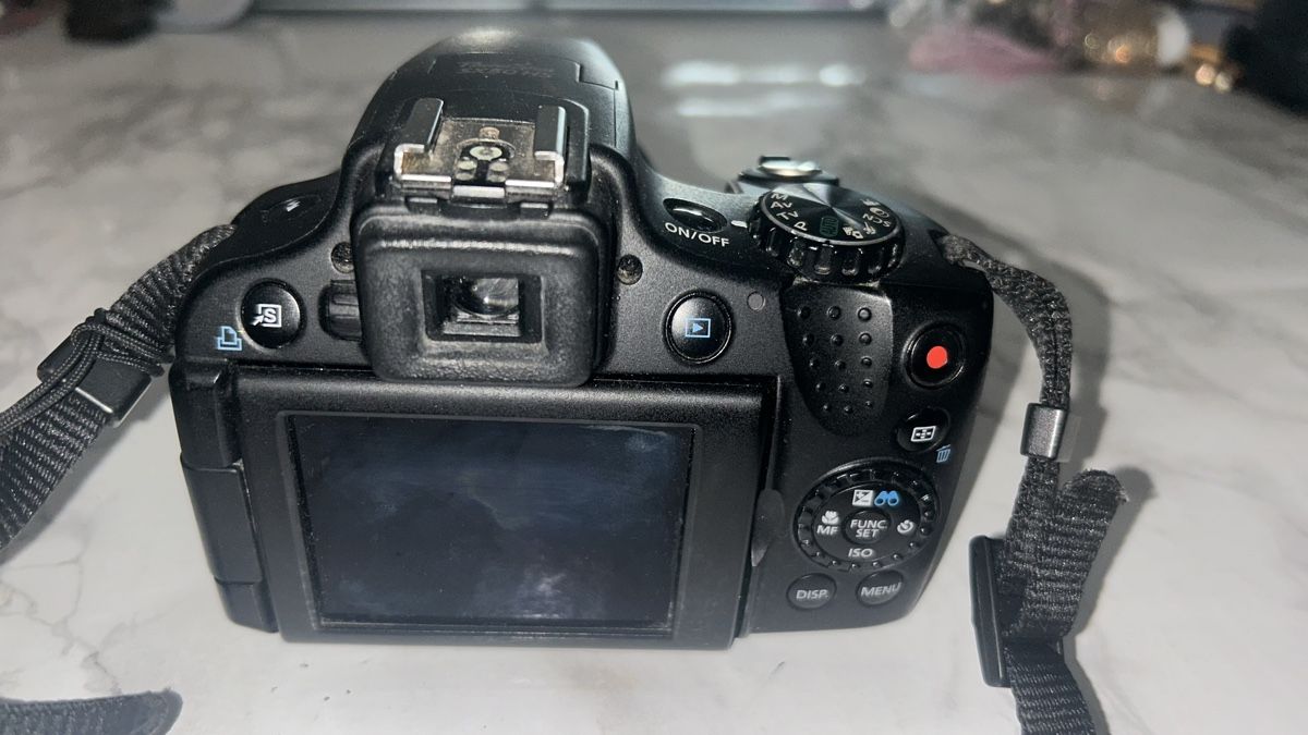 Canon Kamera: Canon PowerShot SX50 HS – Gebraucht aus Bercher von jes_m9c7 1